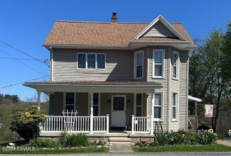 137 Plum Creek Rd, Sunbury, PA 17801