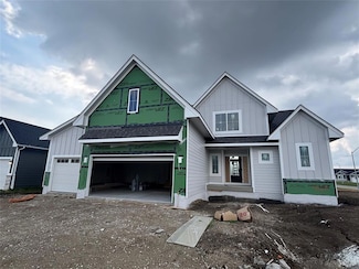 4668 178th St, Urbandale, IA 50323