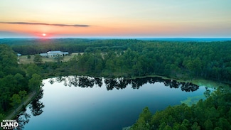 468 Oak Rd, Deer Park, AL 36529