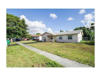 8231 NW 47th St, Lauderhill, FL 33351