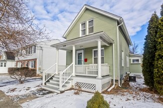 139 Eddy St, Springfield, MA 01104