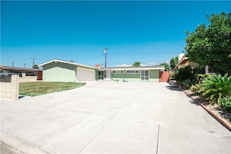 4552 La Deney St, Montclair, CA 91763