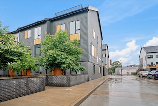 5523 Butler St, Pittsburgh, PA 15201