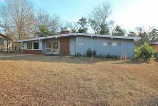 305 8th St W, Jasper, AL 35501