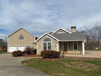 870 Zephyr Rd, Dobson, NC 27017