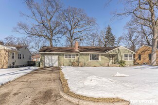 1354 Randolph Ave, Muskegon, MI 49441