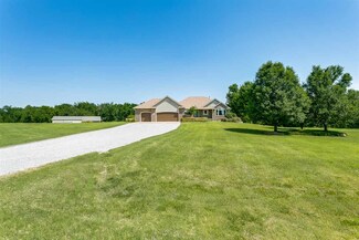 7262 Creekview St, Clearwater, KS 67026