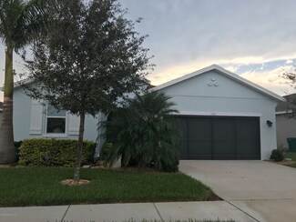 102 Elena Dr, Sebastian, FL 32958