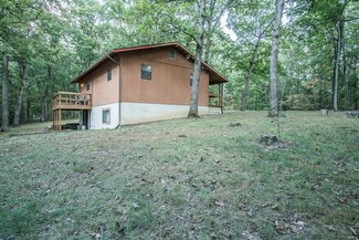 5 Dogwood Ln, New Florence, MO 63363