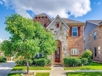1132 Crane St, Carrollton, TX 75007