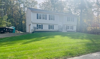 104 Hilltop Dr Unit 2, Southbridge, MA 01550