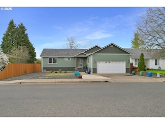 510 E 9th Ave, Junction City, OR 97448