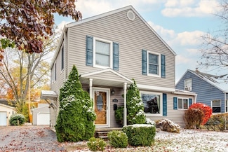 2411 16th St, Cuyahoga Falls, OH 44223