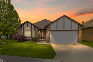 15614 Sunday Silence Ct Unit 149, Clinton Township, MI 48035