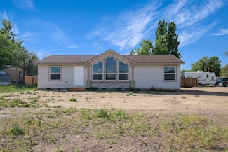 102 14th St, Carlin, NV 89822