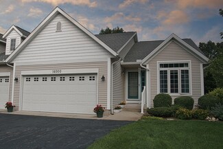 14000 Bayou Ridge Cir Unit 25, Grand Haven, MI 49417