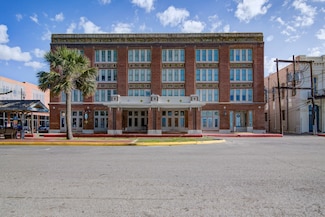 202 Rosenberg St Unit 101, Galveston, TX 77550