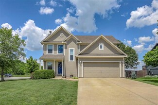 476 W Bluebird St, Gardner, KS 66030