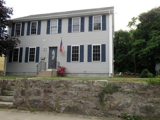 18 Butler St, Blackstone, MA 01504