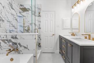 3701 Regency Cir, Fort Worth, TX 76137