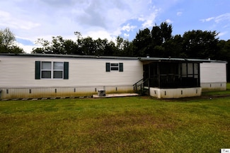 10560 E Cotton Rd, Oak Ridge, LA 71264