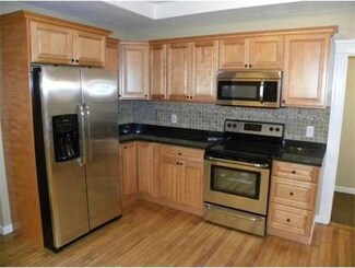 9 Eaton Ave, Auburn, MA 01501