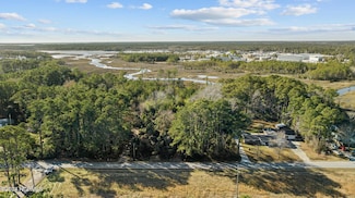 521 Tuttles Grove Rd, Beaufort, NC 28516
