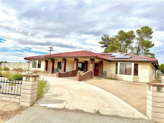19406 Carlisle Rd, Apple Valley, CA 92307