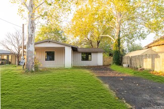 8170 W 6th St, Somerset, TX 78069