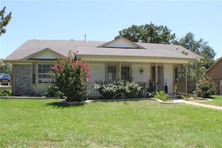 1130 Meriwood Dr, Lewisville, TX 75067