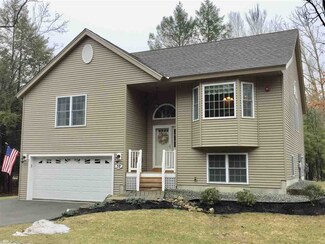 32 Woodland Rd, Newton, NH 03858