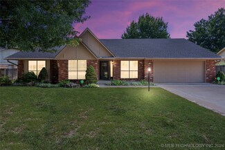 8310 E 107th Place S, Tulsa, OK 74133