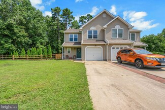 46 Adams Ave, Berlin, NJ 08009