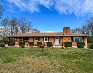 5393 Colonial Hwy, Evington, VA 24550
