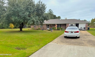 7213 Kruger Place, Ocean Springs, MS 39564