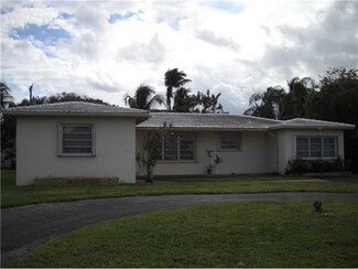 3142 Harrison St, Hollywood, FL 33021