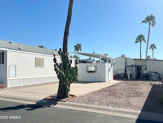1038 Quartz Dr Unit 1038, Apache Junction, AZ 85119