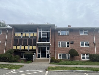 206 Rock St Unit M12, Norwood, MA 02062