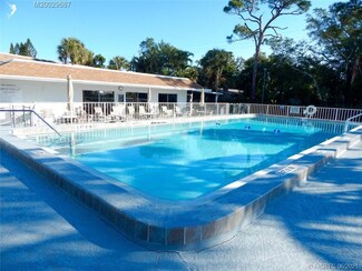 2950 SE Ocean Blvd Unit 8-4, Stuart, FL 34996