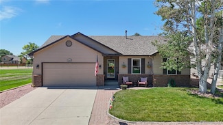 2224 Waylon Dr, Johnstown, CO 80534