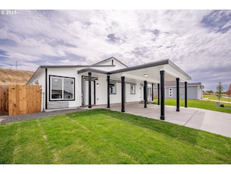 354 Stockton Ave, Umatilla, OR 97882