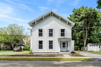 33 Maple St, Hudson Falls, NY 12839