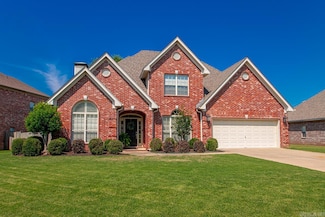 106 Hidden Falls Ln, Maumelle, AR 72113