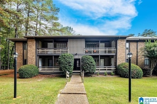 2812 Georgetown Dr Unit 1516, Hoover, AL 35216
