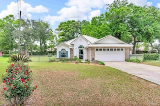 4845 Royal Pines Dr, Milton, FL 32571