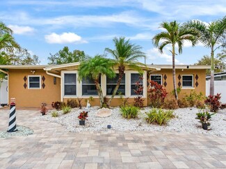 6433 Flamingo Way S, Saint Petersburg, FL 33707