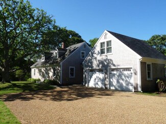 4 Tabor House Rd, Chilmark, MA 02535