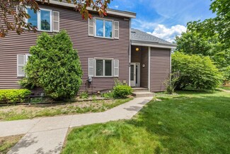 129 Village Way Unit 4D, Conway, NH 03860