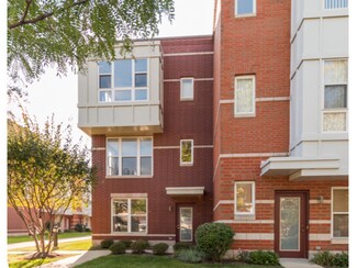 3214 N Kilbourn Ave Unit 1, Chicago, IL 60641