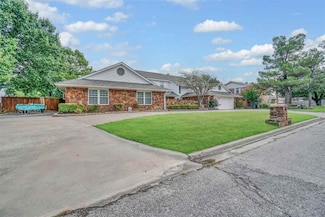 6005 NW Williams Ave, Lawton, OK 73505